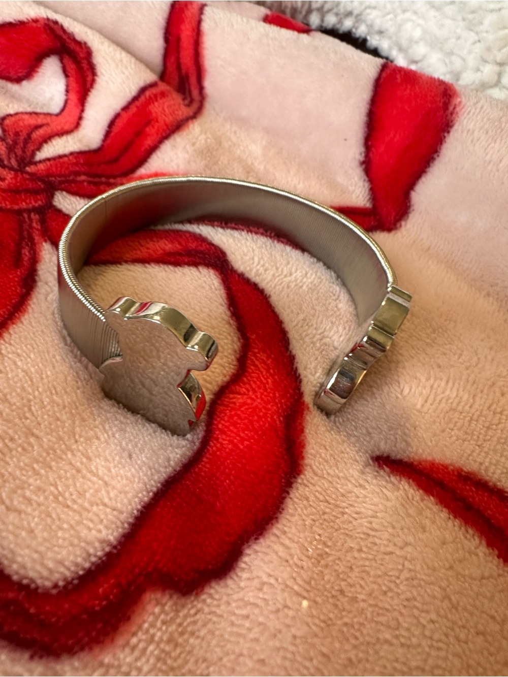 Silver Open Cuff Bracelet with TOUS double figural teddy bears.